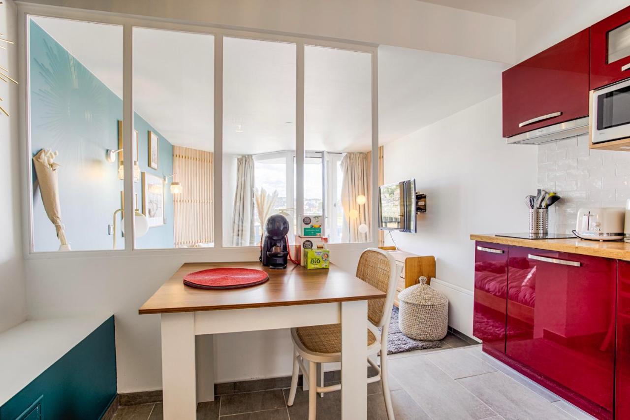 La Rev'Rie - Vue Sur Mer Avec Balcon Deauville Esterno foto